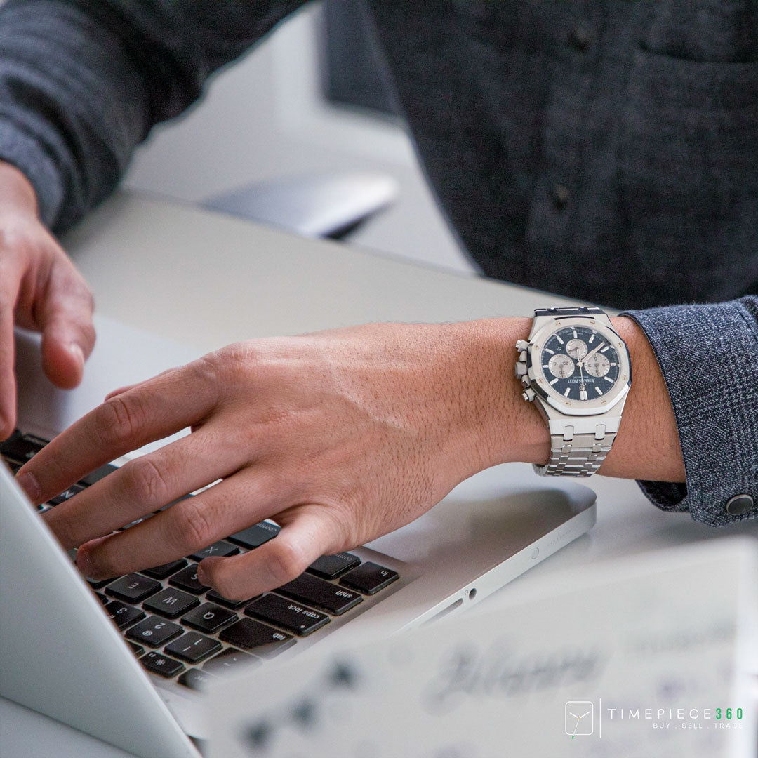 Why Faysal Shops Authentic Pre-owned Watches Online?-Timepiece360