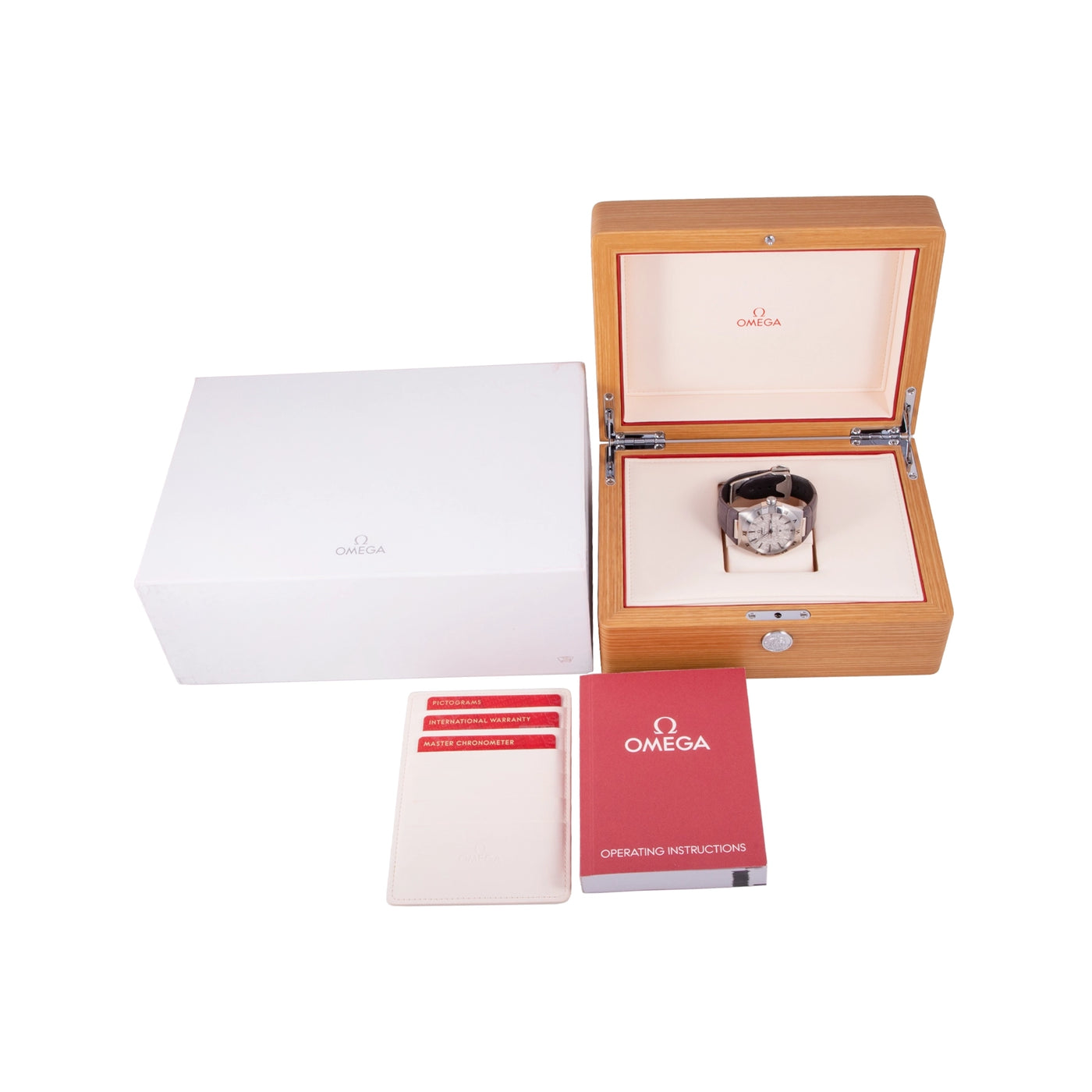 Omega Constellation 131.13.39.20.06.001 full set | Timepiece360