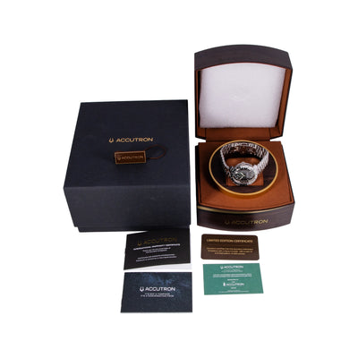 Bulova Accutron Astronaut 2SW8A002 full set | Timepiece360