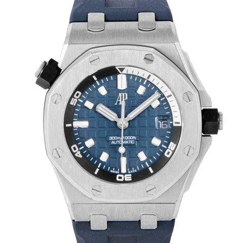Audemars Piguet Royal Oak Offshore 15720ST.OO.A027CA.01 | Timepiece360