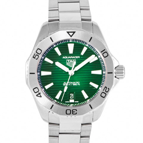 TAG Heuer Aquaracer Professional 200 Date | Timepiece360