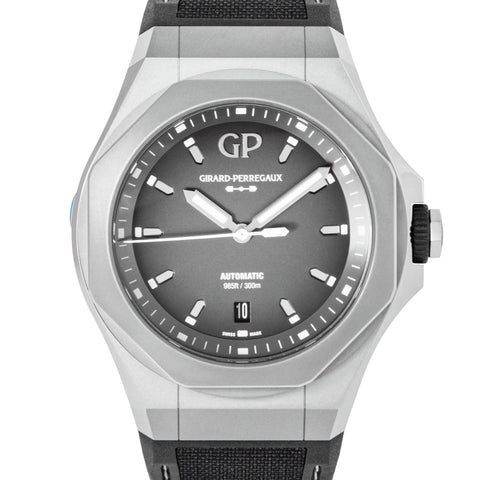 Girard-Perregaux Laureato Absolute 81070-21-001-FB6A | Timepiece360