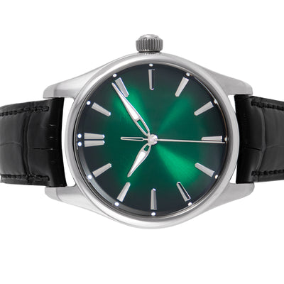 H Moser & Cie. Pioneer Centre Seconds Cosmic 3201-1201 | Timepiece360