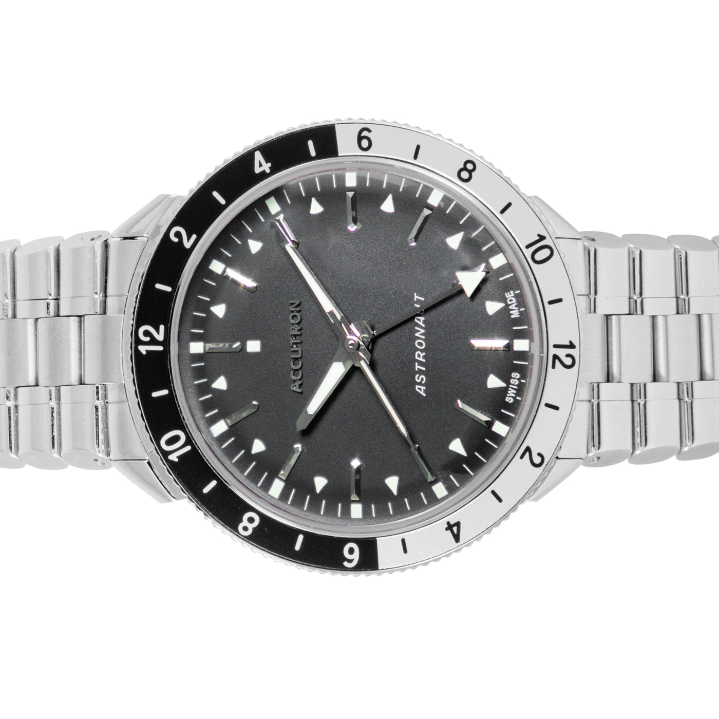 Bulova Accutron Astronaut 2SW8A002 | Timepiece360