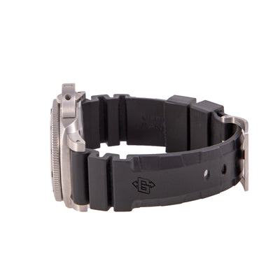 Officine Panerai Submersible PAM02683 | Timepiece360
